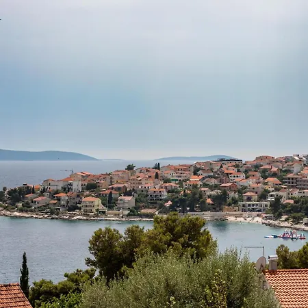 Ciovo Sunni Apartmán *