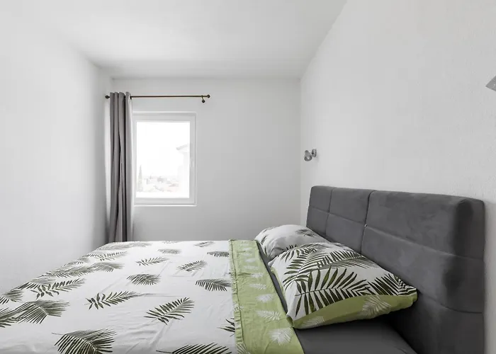 Ciovo Sunni * Trogir