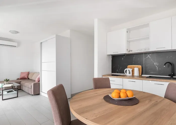 Ciovo Sunni Apartman *